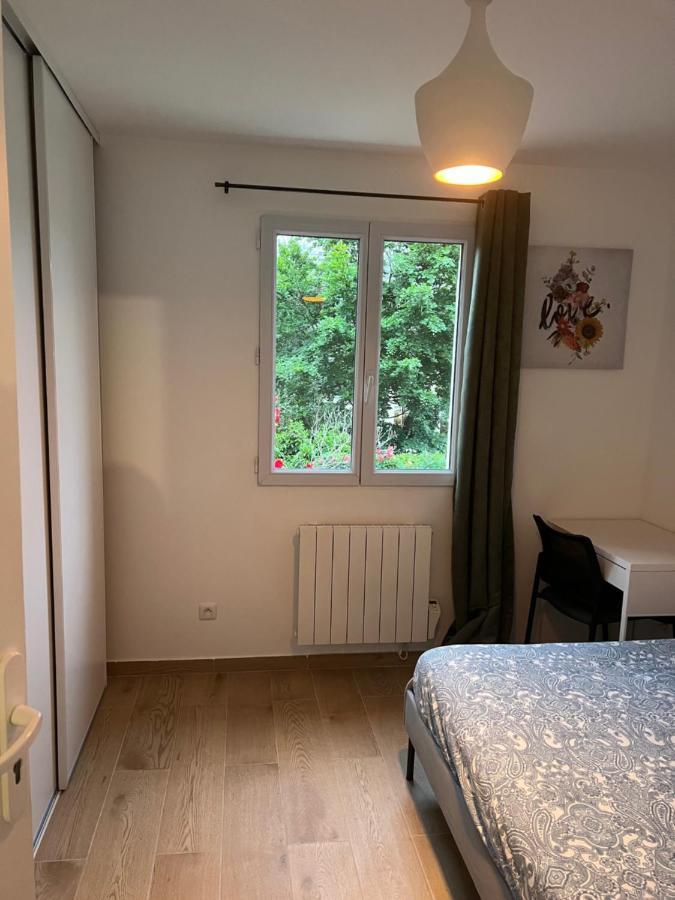 Appartement Lumineux Pres Metro Saint-Denis  Exterior foto
